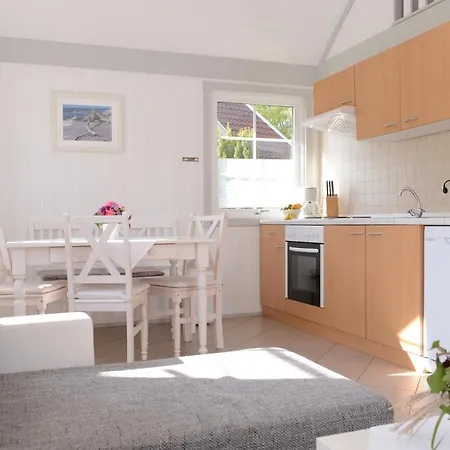 Schwedenhaus In Der Hotelanlage Tarnewitzer Hof 볼텐하겐