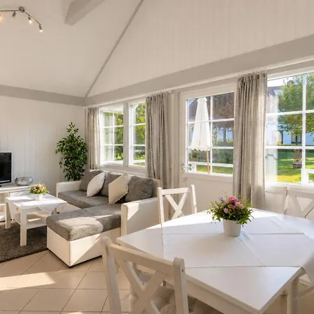 Ferienhaus Schwedenhaus In Der Hotelanlage Tarnewitzer Hof