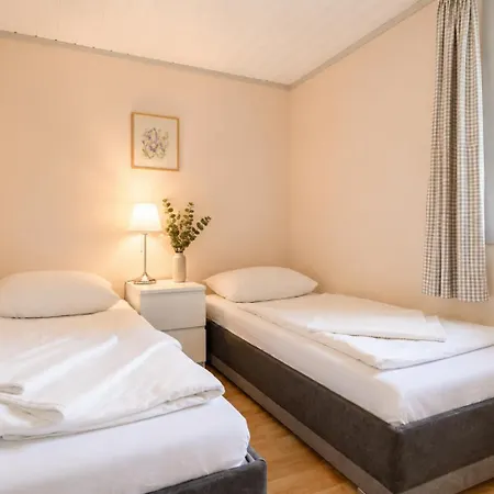 Schwedenhaus In Der Hotelanlage Tarnewitzer Hof * Boltenhagen