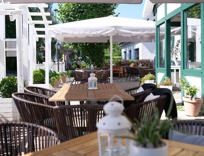 Schwedenhaus In Der Hotelanlage Tarnewitzer Hof * Boltenhagen (Ostseebad)